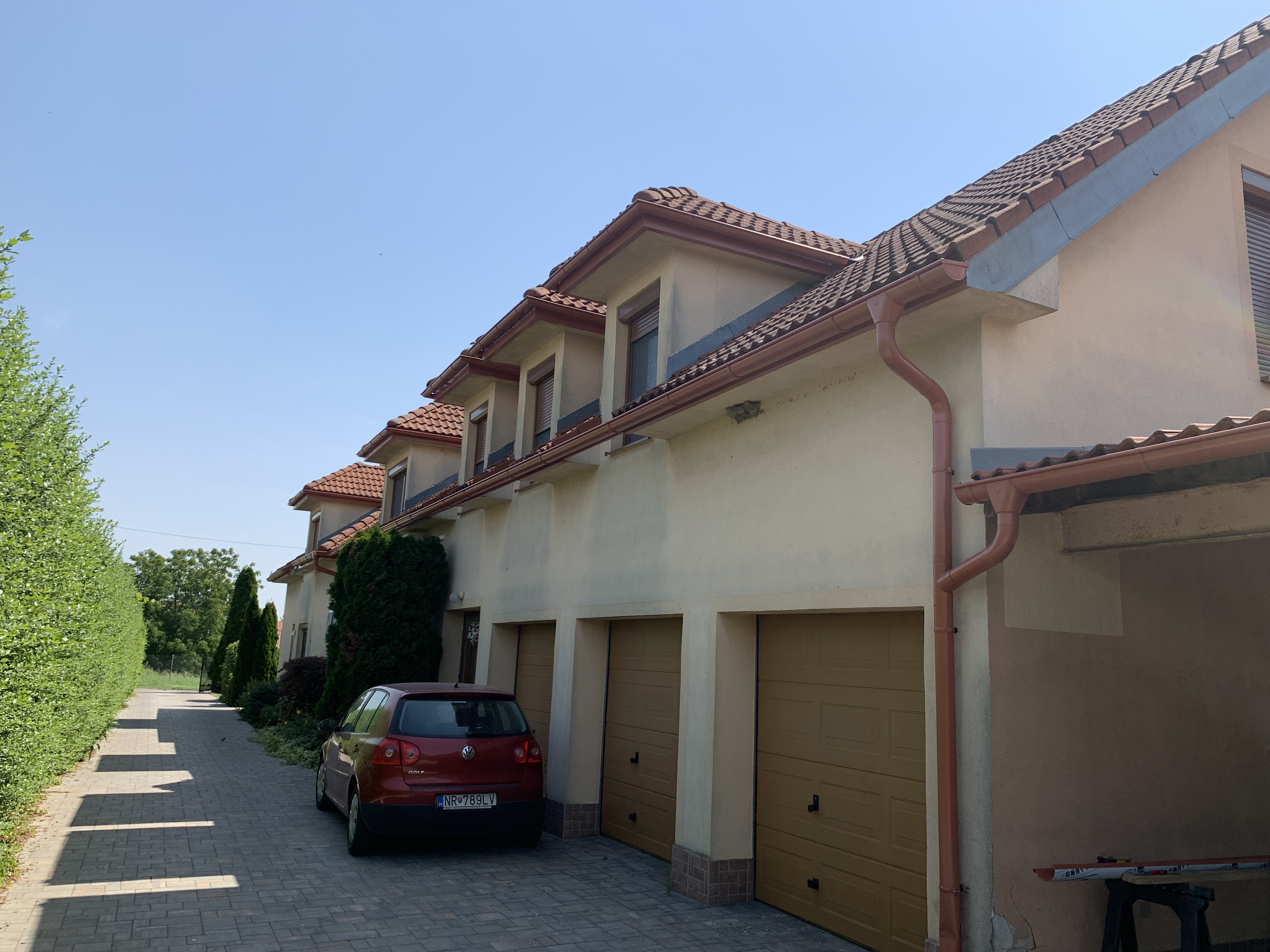 Montáž plechovej strechy