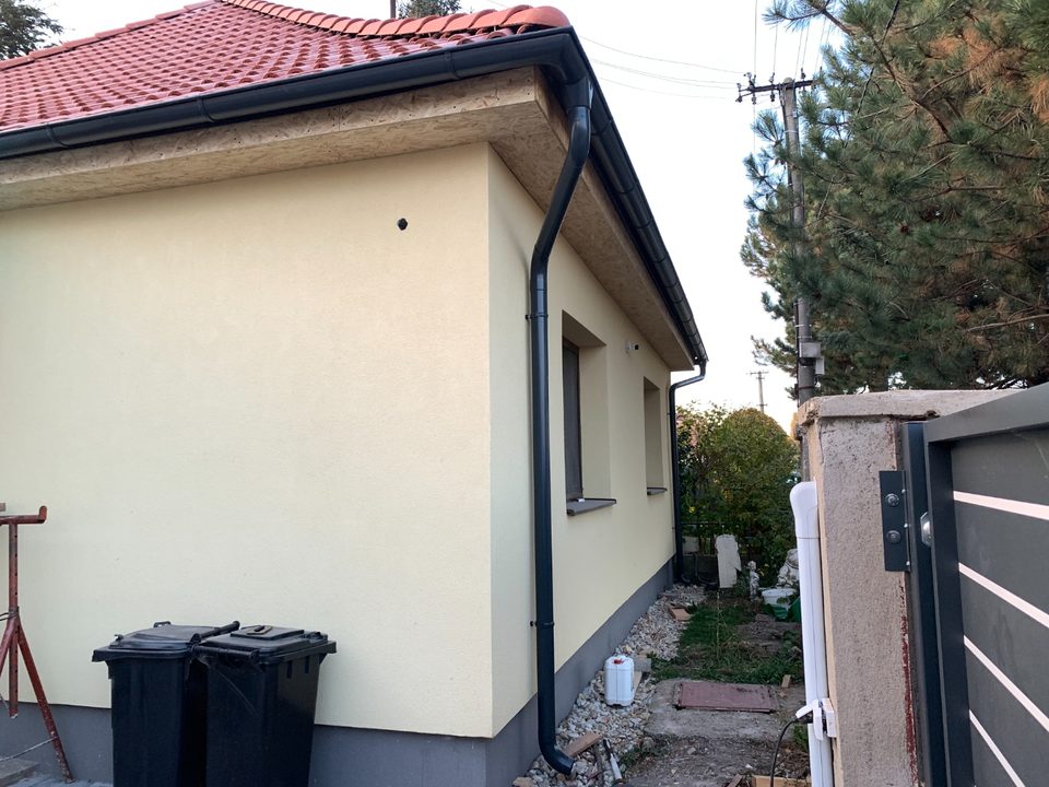 Červená škridla + klampiarsky vikier